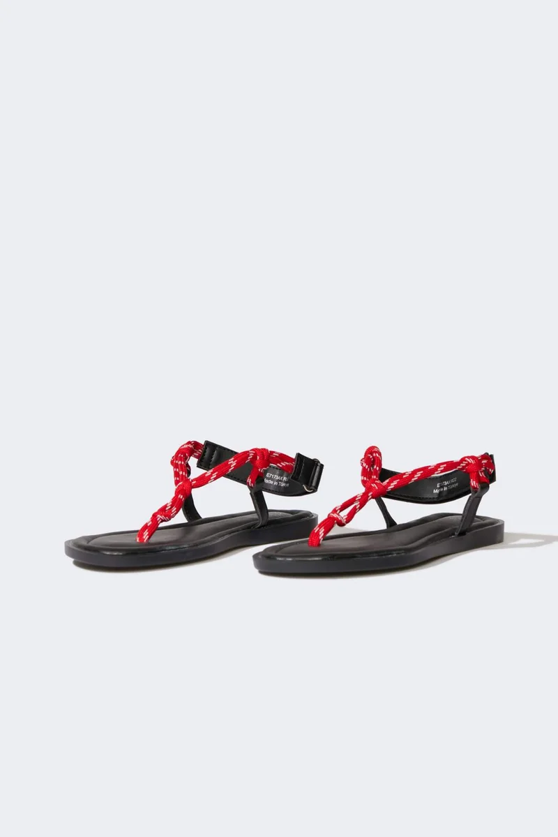 ديفاكتو Woman Single Band Flat Sole Slippers
