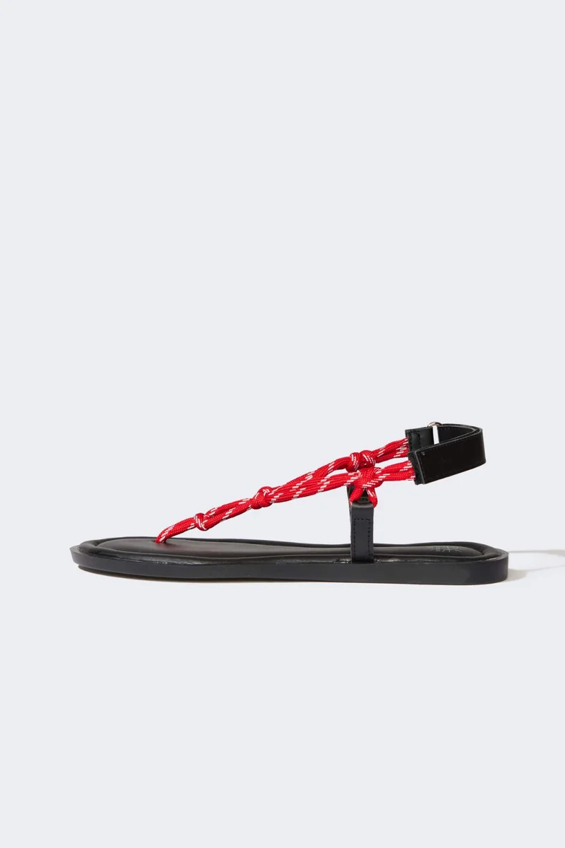 ديفاكتو Woman Single Band Flat Sole Slippers