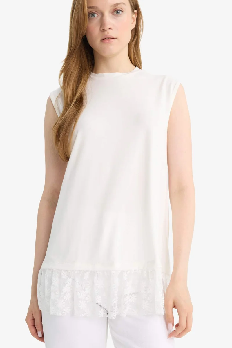 ديفاكتو Regular Fit Crew Neck Short Sleeve Tunic
