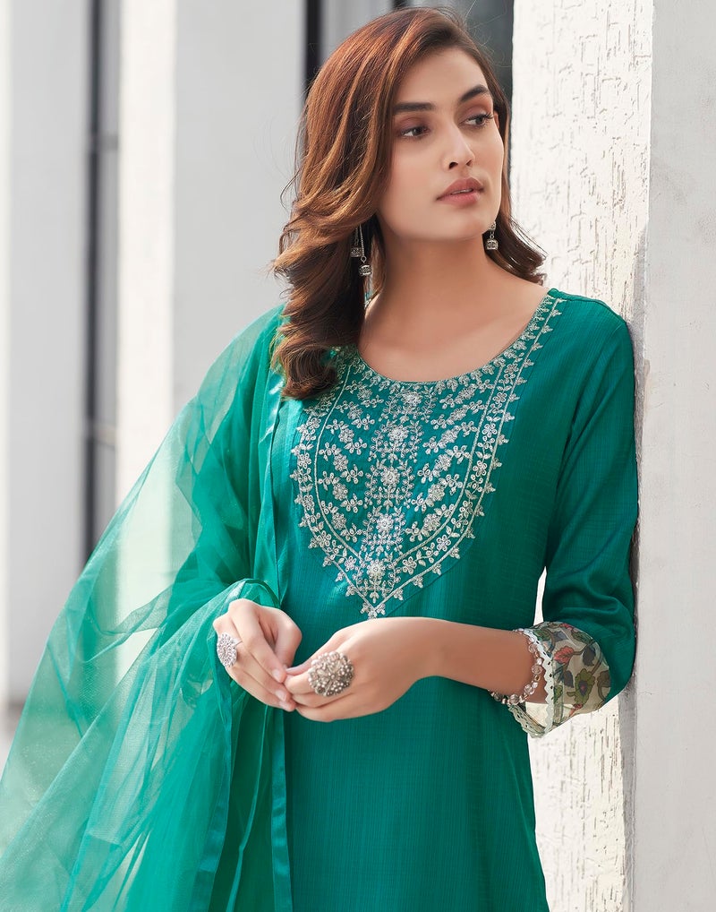 SIRIL طقم كورتا بنطلون مزين بتطريز تسلسل من رايون للنساء مع دوباتا (163KBD1752-XXL_رمادي أخضر) - Image 4