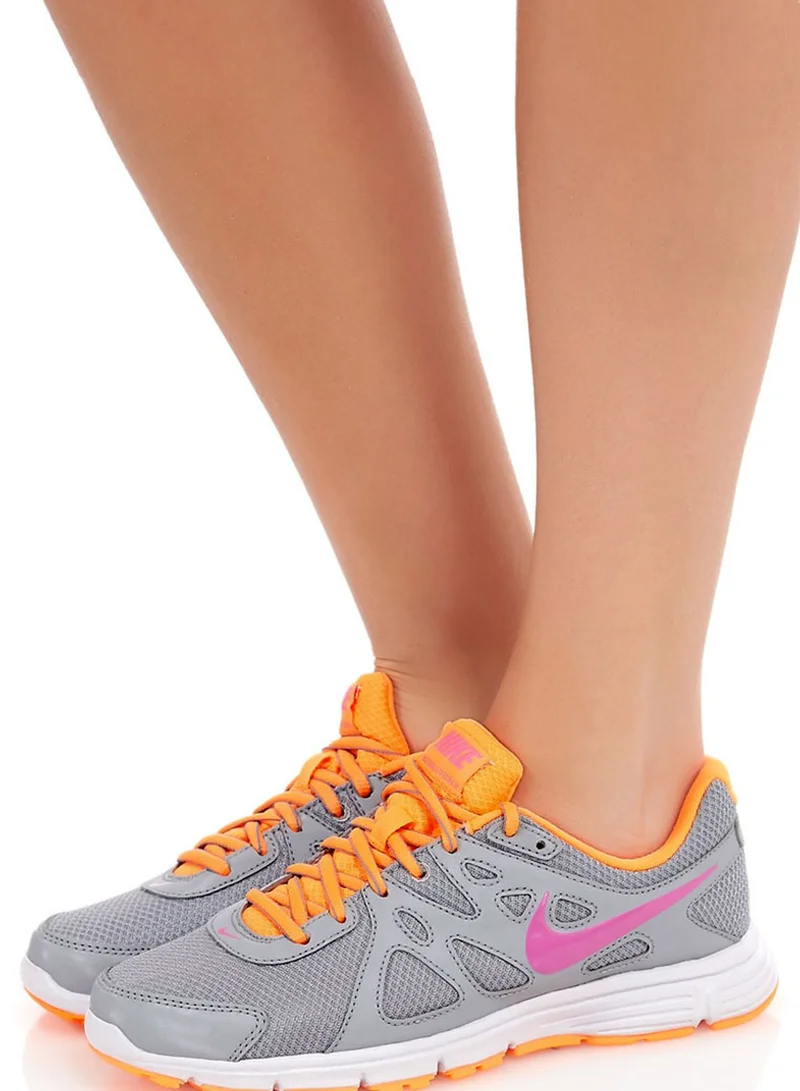 Nike Revolution 2 MSL