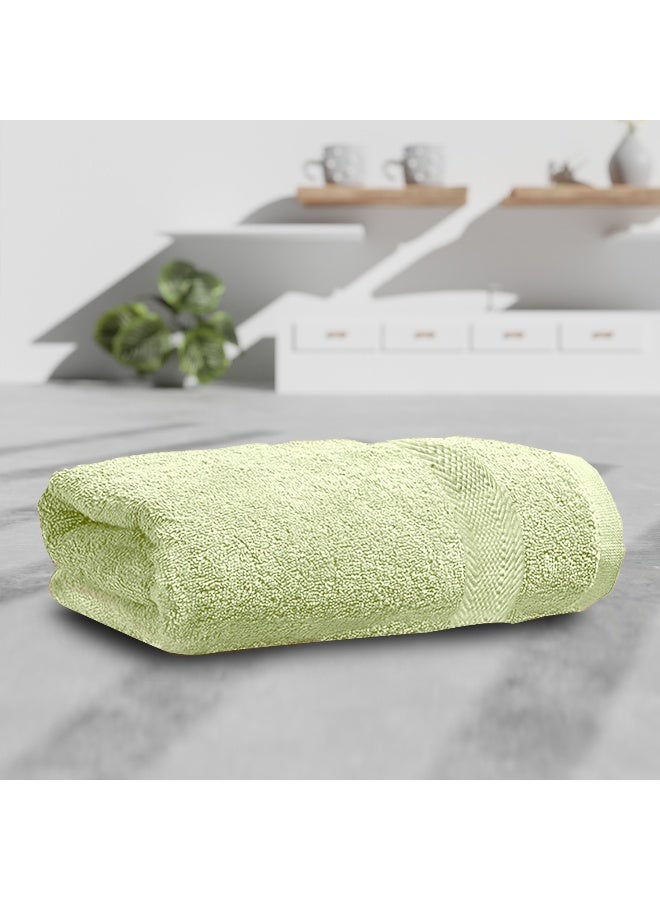 Rest 1Pc Bath Towel 100% Cotton 70X140 Cm , 27X55 Inches Extra Large Mint Green 1Pc Bath Towel Soft And High Absorbent Super Soft Quality Towel  - Image 1