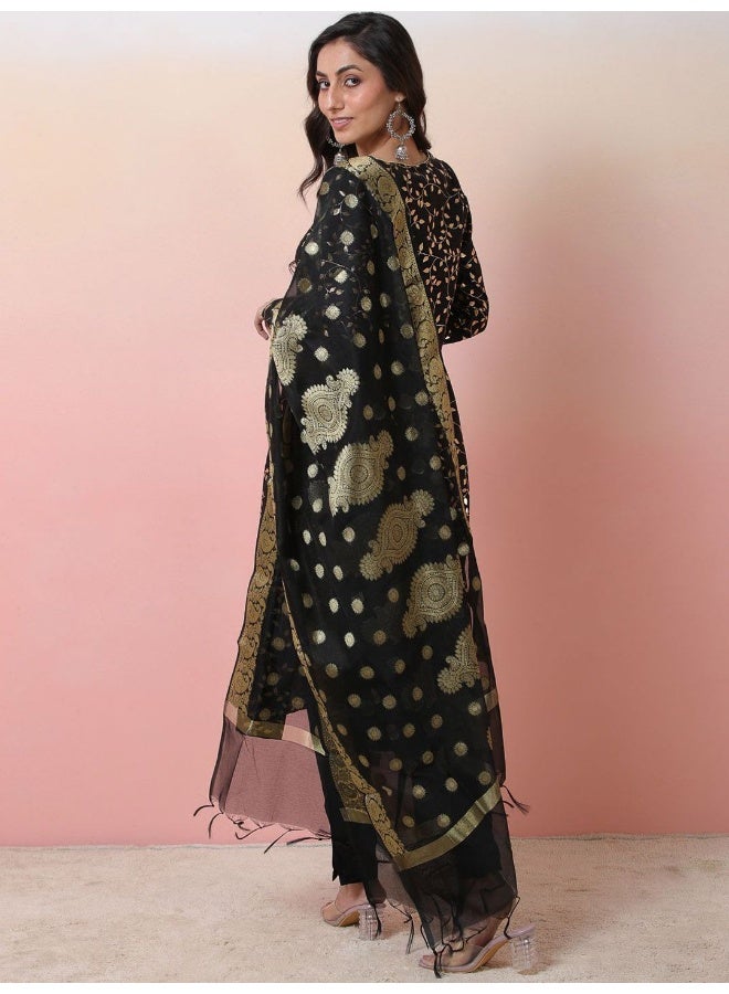 AKS Ethnic Motifs Printed Zari Detailed Kurta & Trousers With Dupatta  - Image 3