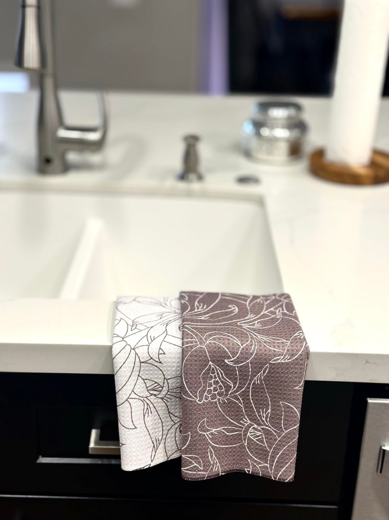 Trig Kitchen Towel. Tea Towel. Dish Cloth. Double Sided Design. Quick Dry Waffle Weave Microfiber. Highly Absorbent. Designer Prints. Modern. 2 Pack. Nora. - Image 4