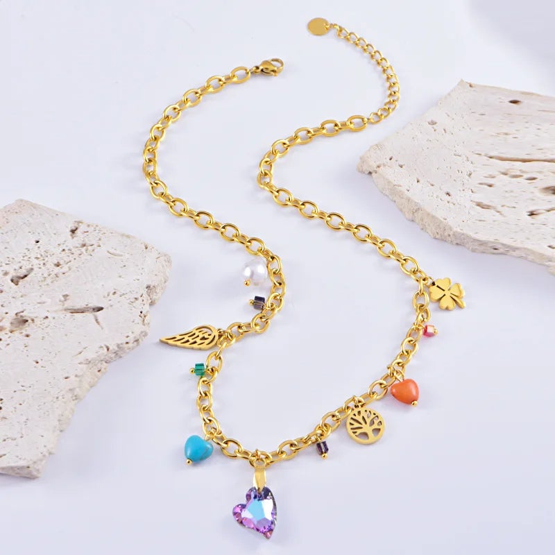 سلسلة استانليس ستيل ذهبي مع دلاية شكل قلب بألوان متعددة - Image 1