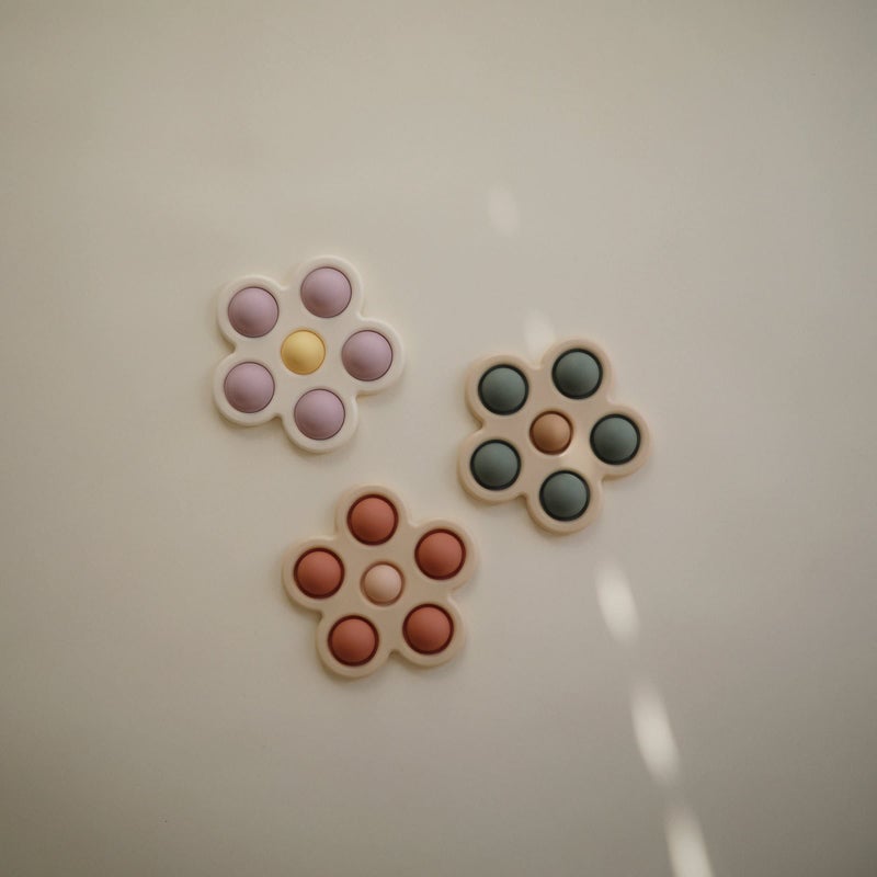 mushie Flower Press Toy (Dried Thyme/Natural/Shifting Sand) - Image 2