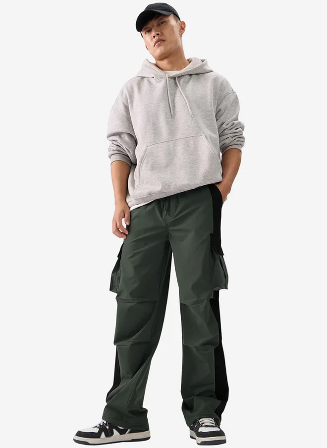 The Souled Store  The Souled Store Men Baggy Fit Colorblock Green Parachute Pants  | Best Price UAE