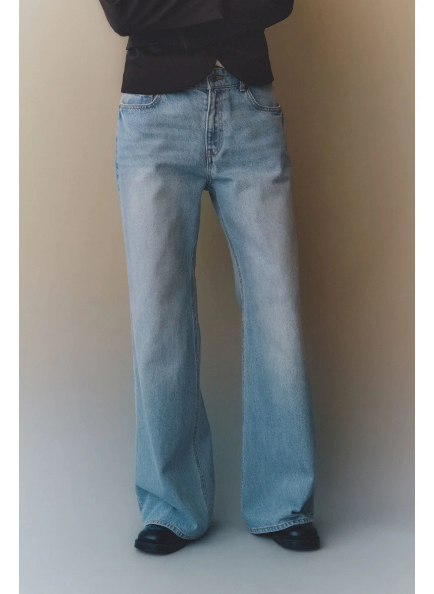 اتش اند ام Flared Regular Jeans