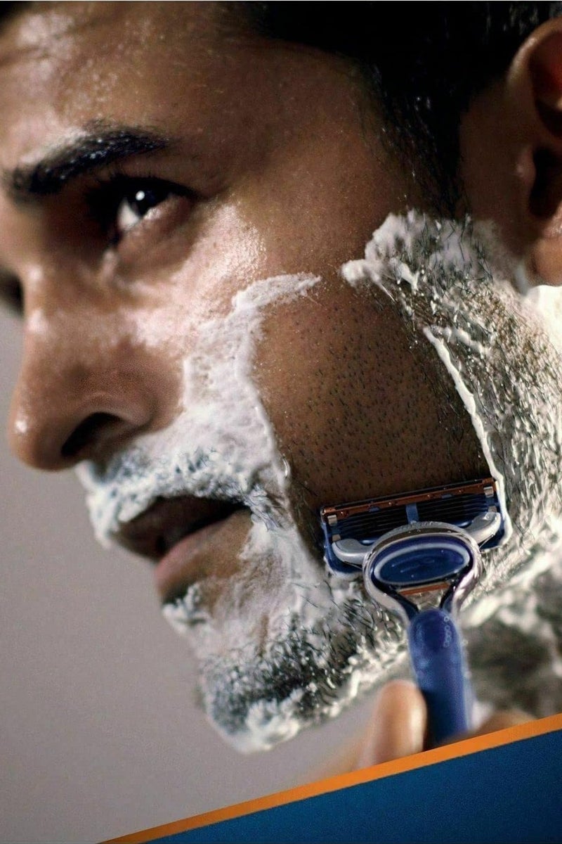 Gillette Fusion5 Razor Blades For Men, 4 Refills - Image 3