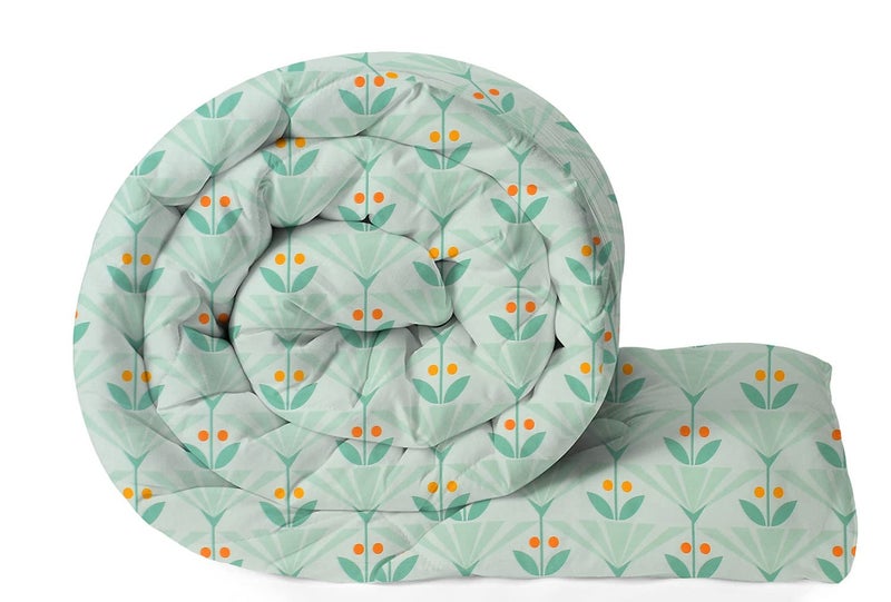 VAS COLLECTIONS Microfiber 220 GSM Glace Cotton AC Comforter (90x100 inch) Set King Size Double Bed with Fitted Bedsheet (72x78 inch) and 2 Pillow Covers | 4 Piece Bedding Set - Light Green - Image 2