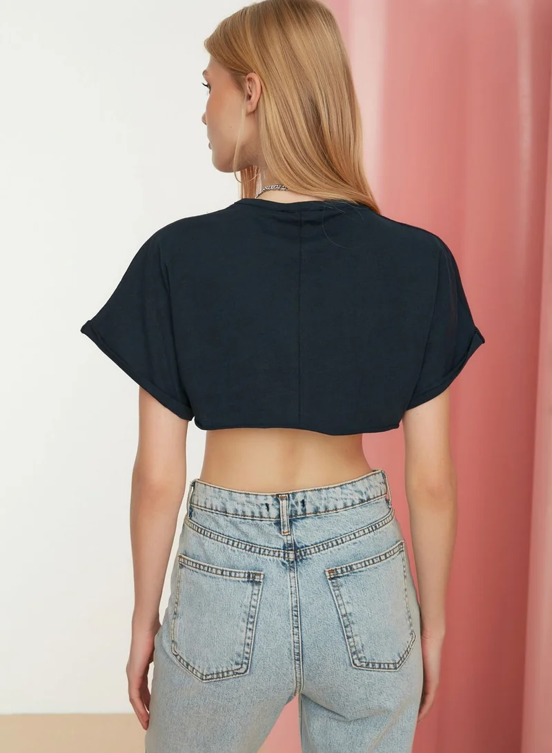 trendyol Crew Neck Crop T-Shirt
