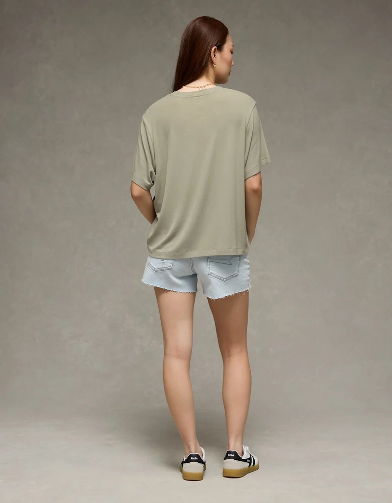 امريكان ايجل تي-شيرت سوفت آند سيكسي مزود بجيب