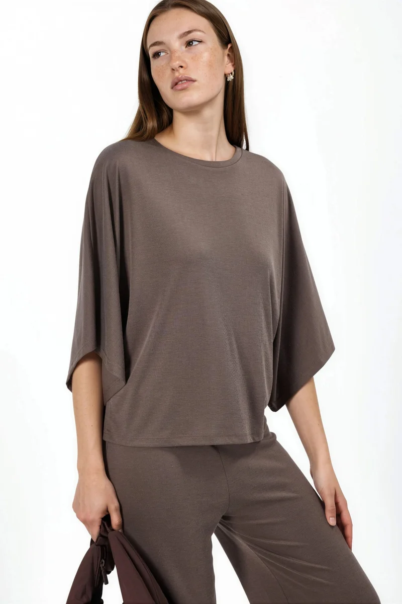 BUSEM Loose Fit Ribbed Crew Neck Blouse