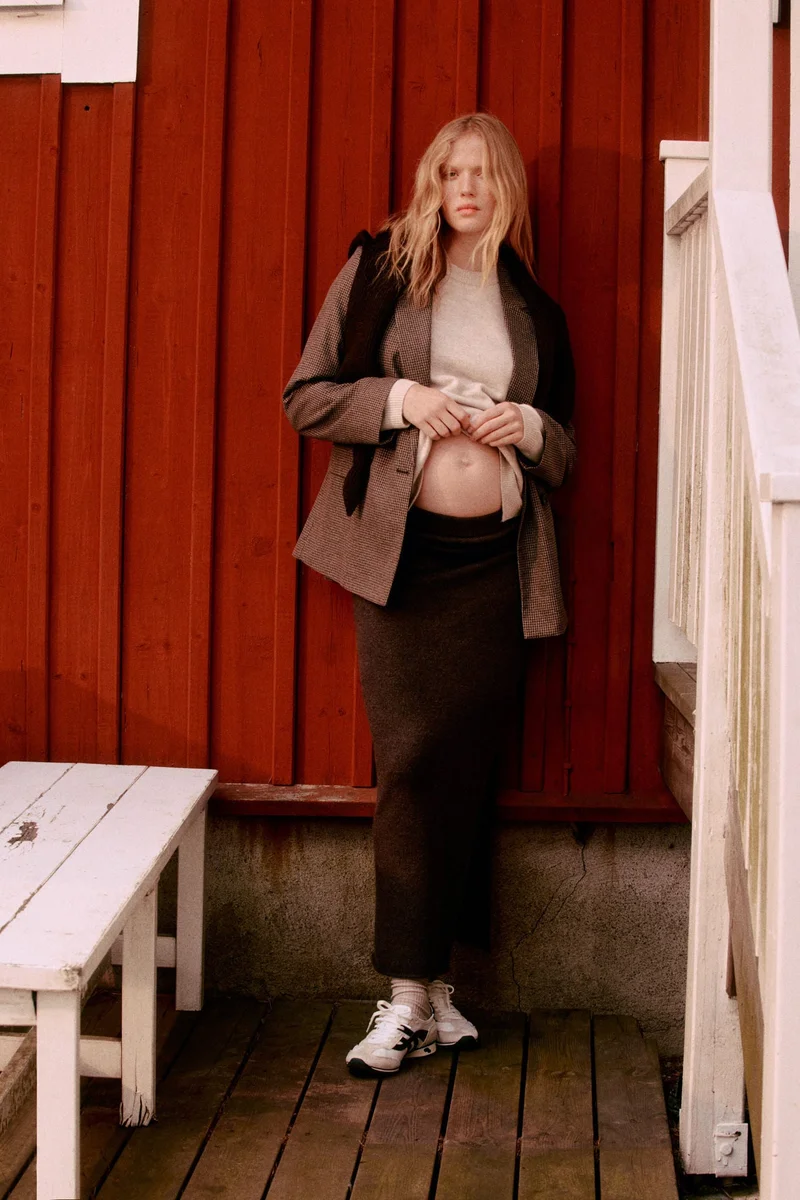 اتش اند ام تنورة بتصميم ماما