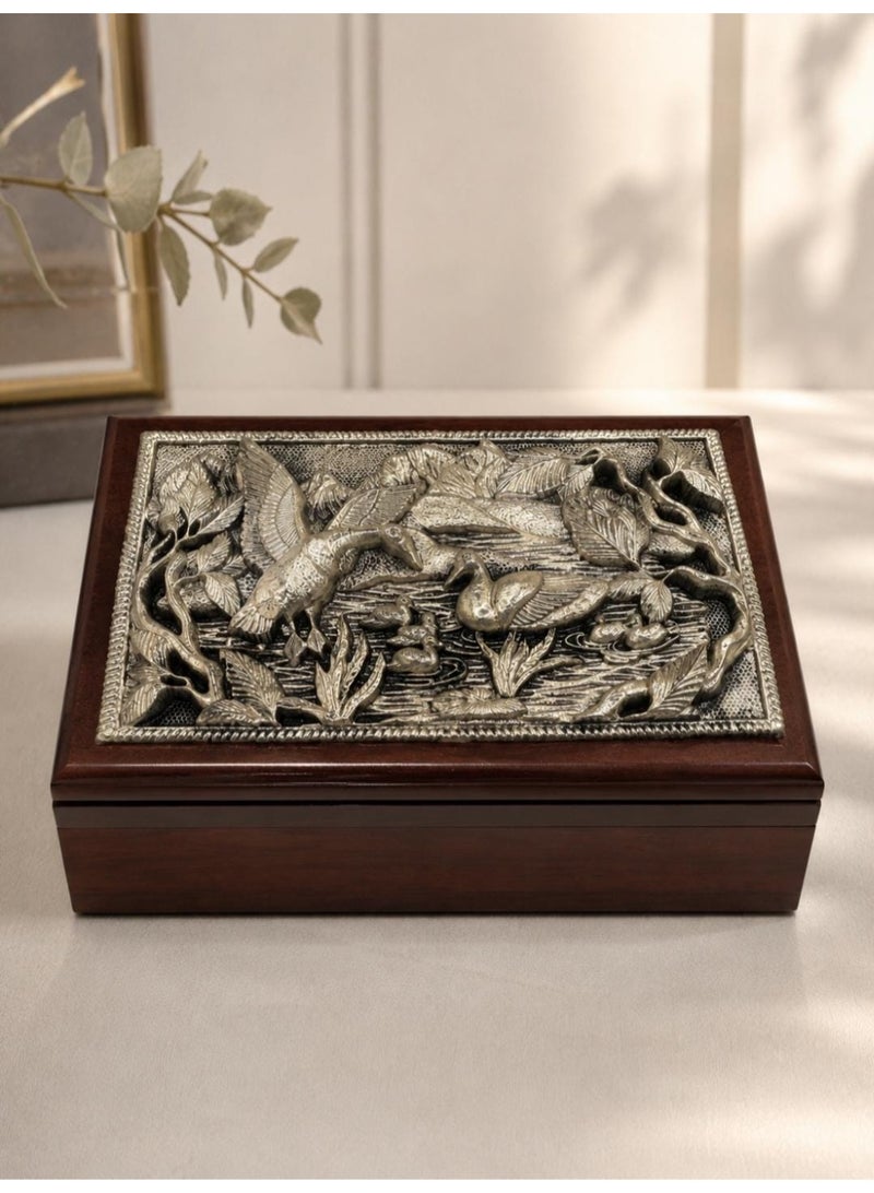 KHUSHBOO JEWELS 999 SILVER PLATED WOODEN HERITAGE BIRD & NATURE BOX (12.5*17.5*6.5CM) - Image 3