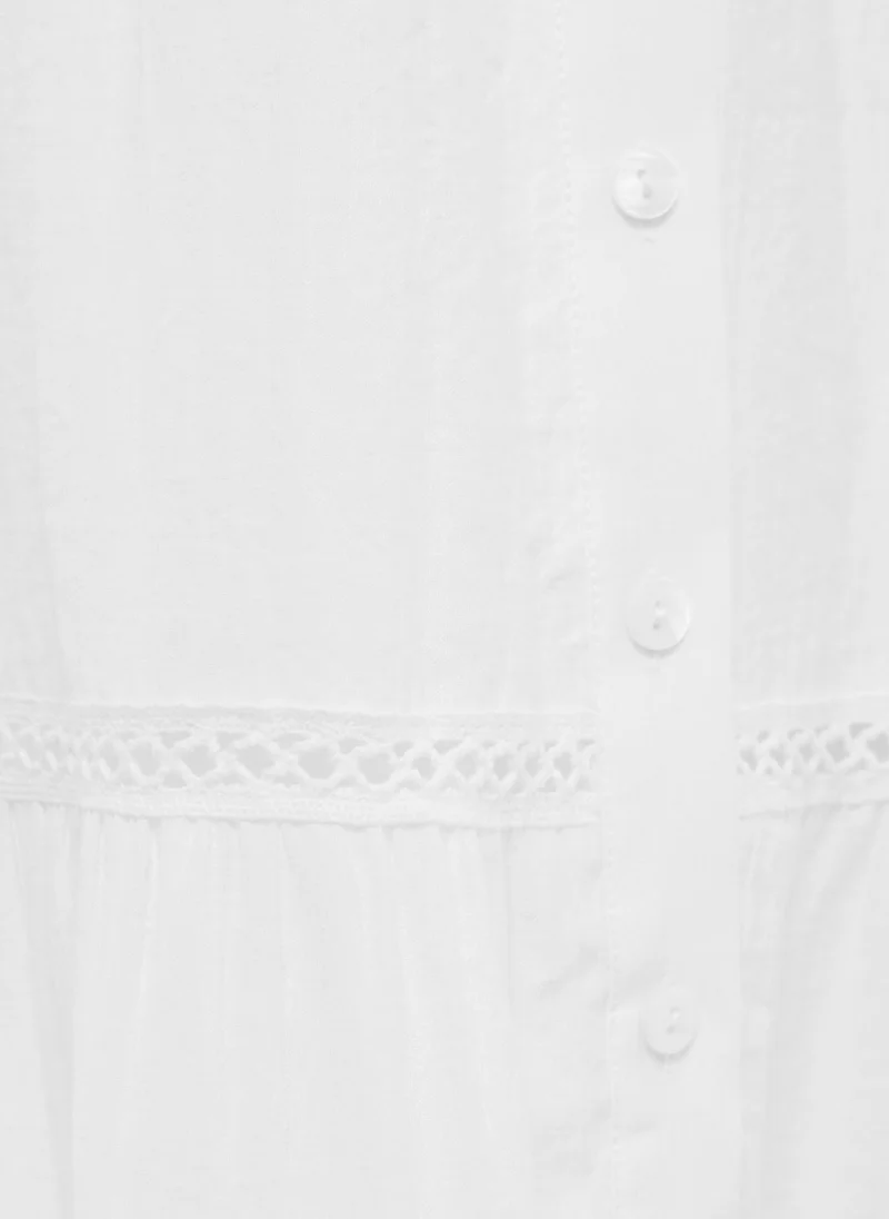 Lichi Voluminous maxi dress with collar ties