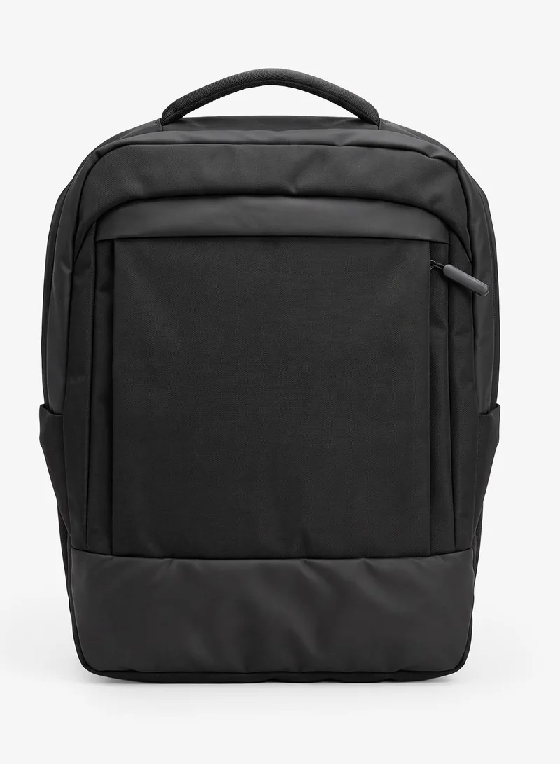 Robert Wood Casual Backpack With Padded Support And Usb Port