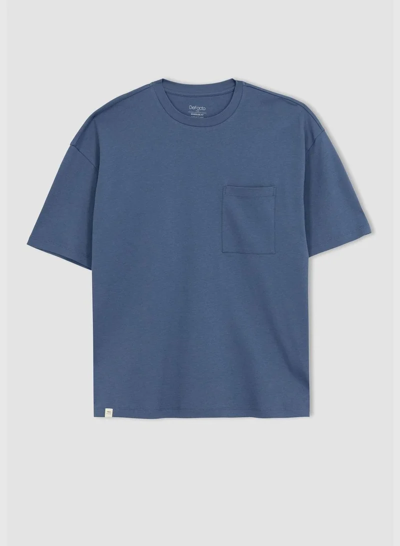 DeFacto Short-Sleeved Oversize Fit Crew Neck T-Shirt