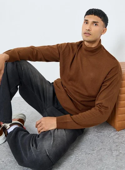 Styli Men Brown Textured Turtleneck Sweater