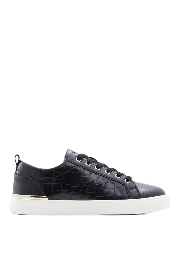 Dilathielle Ladies Black Low Top Sneaker