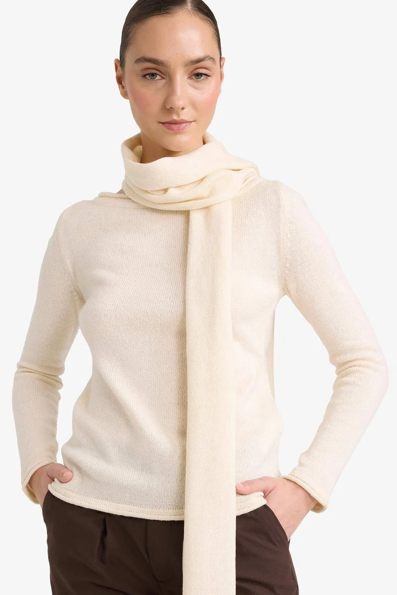 ديفاكتو Regular Fit Boat Collar Knitwear Pullover