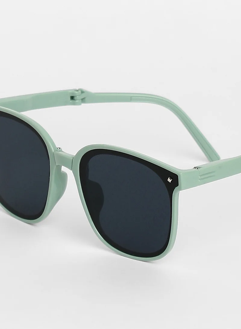 Haute Sauce Haute Sauce Unisex Foldable Wayfarer Sunglasses For Casual Wear | One-Size | Green Polycarbonate Frame | Black Polarized Lens | Full Rim | Eyewear For Woman & Girls