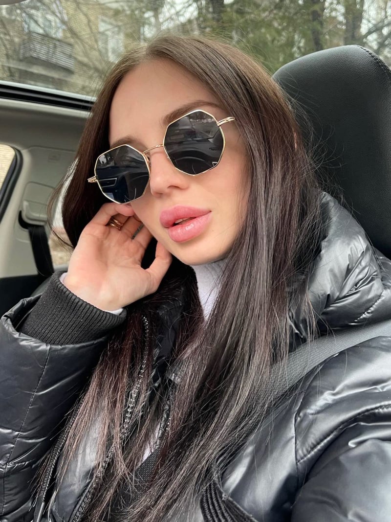 PORADAY Square Sunglasses for Women Men Retro Octagon Metal Sun Glasses Vintage Polygon Shades (Gold/Gray) - Image 2