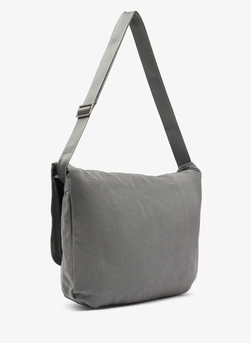 PUMA Lowdown Messenger Bag