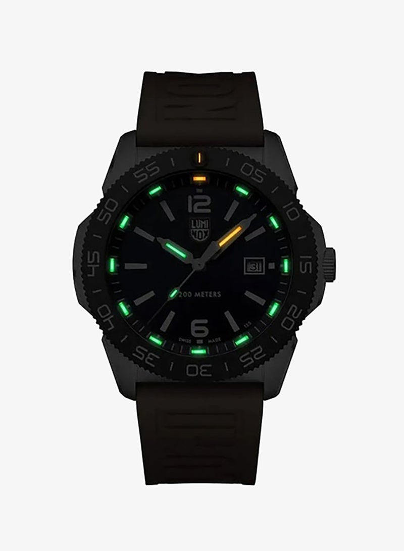 Luminox Unisex Analog Round Shape Rubber Wrist Watch XS.3123.RF - 44 Mm - Image 2