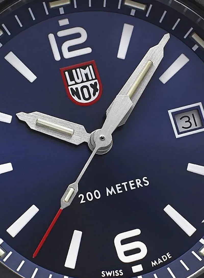 Luminox Unisex Analog Round Shape Rubber Wrist Watch XS.3123.RF - 44 Mm - Image 3