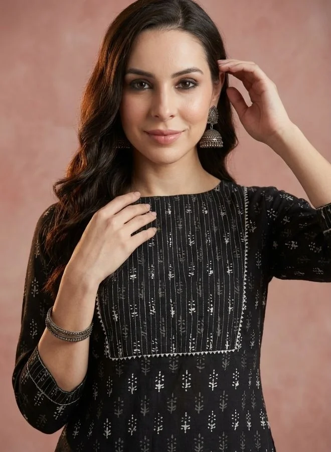 يوريس يوريس نسائي أسود أبيض قطن خالص مطبوع كورتا مع بالازو ودوباتا