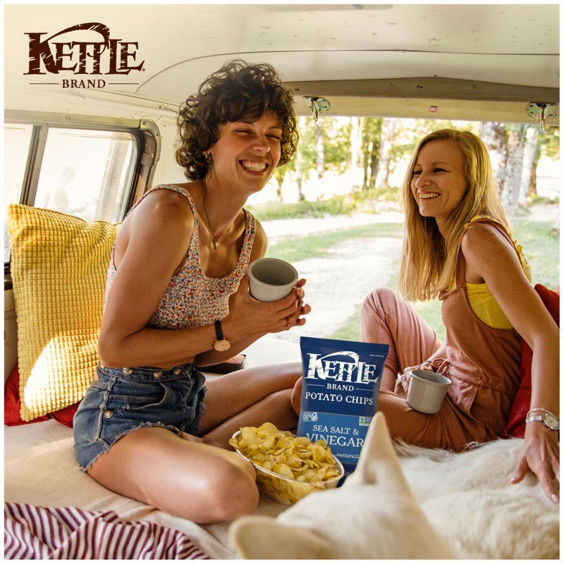 Kettle Brand Sea Salt and Vinegar Kettle Potato Chips, Gluten-Free, Non-GMO, 7.5 oz Bag - Image 5