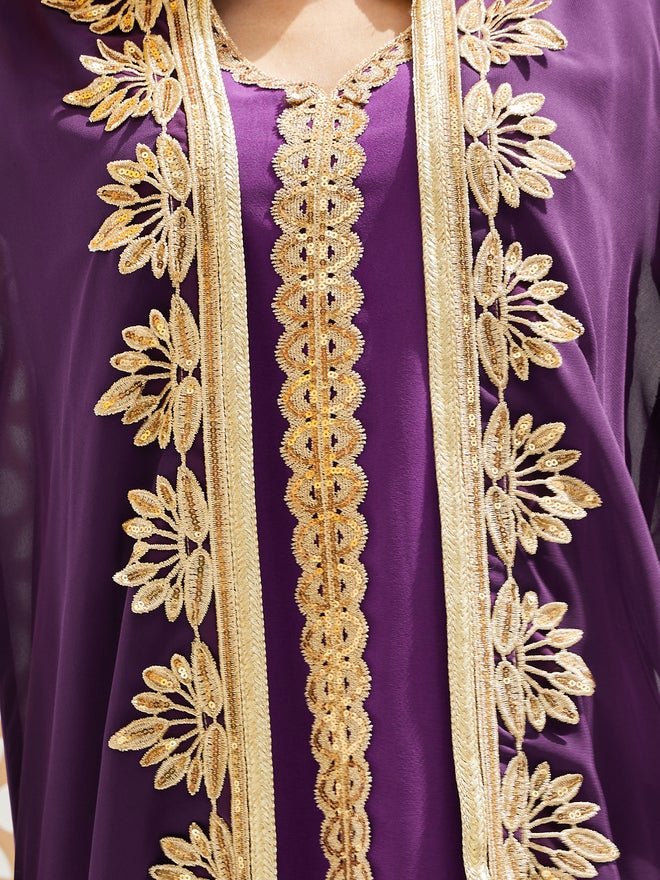 Styli Amirah Lace Trim Collared Abaya and Inner Dress Set  - Image 4