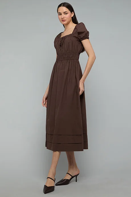 أر أند بي Solid Midi Dress with Square Neck and Puff Sleeves