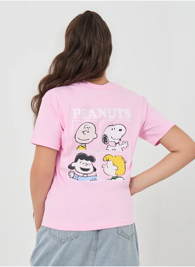 ستايلي Over size Peanuts front and back graphic print tee