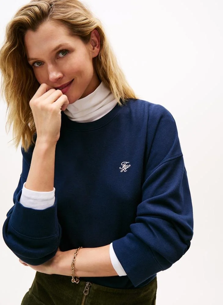 تومي هيلفيغر سويت شيرت بياقة دائرية وشعار