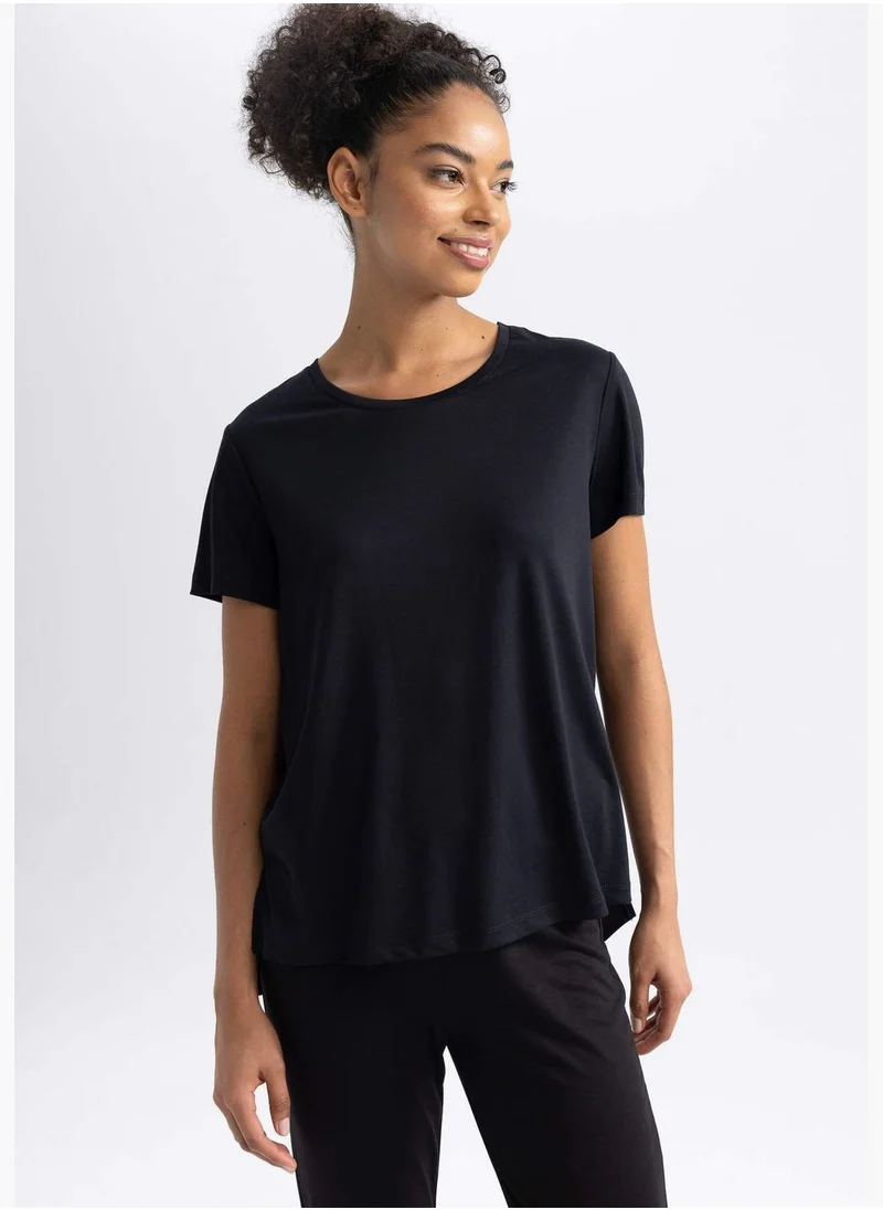 ديفاكتو Woman Crew Neck Knitted Short Sleeve T-Shirt