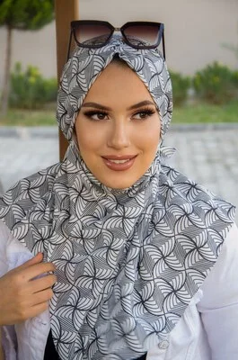 عيشة تستور Aisha Hijab Patterned Ready Shawl Scarf