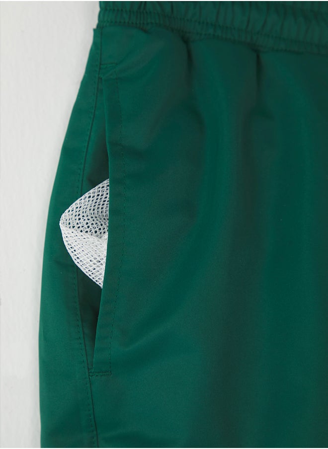 trendyol Emerald Green Regular Standard Swim Shorts  - Image 4