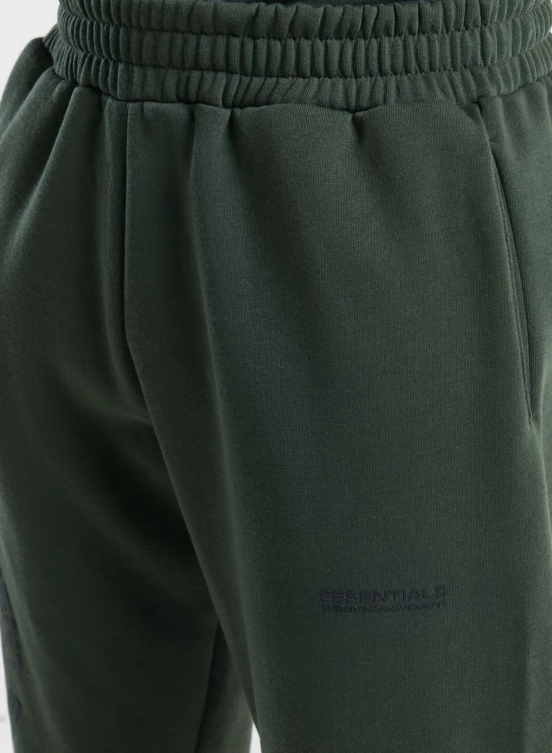 The Giving Movement The Regular Fit Classic Sweatpants