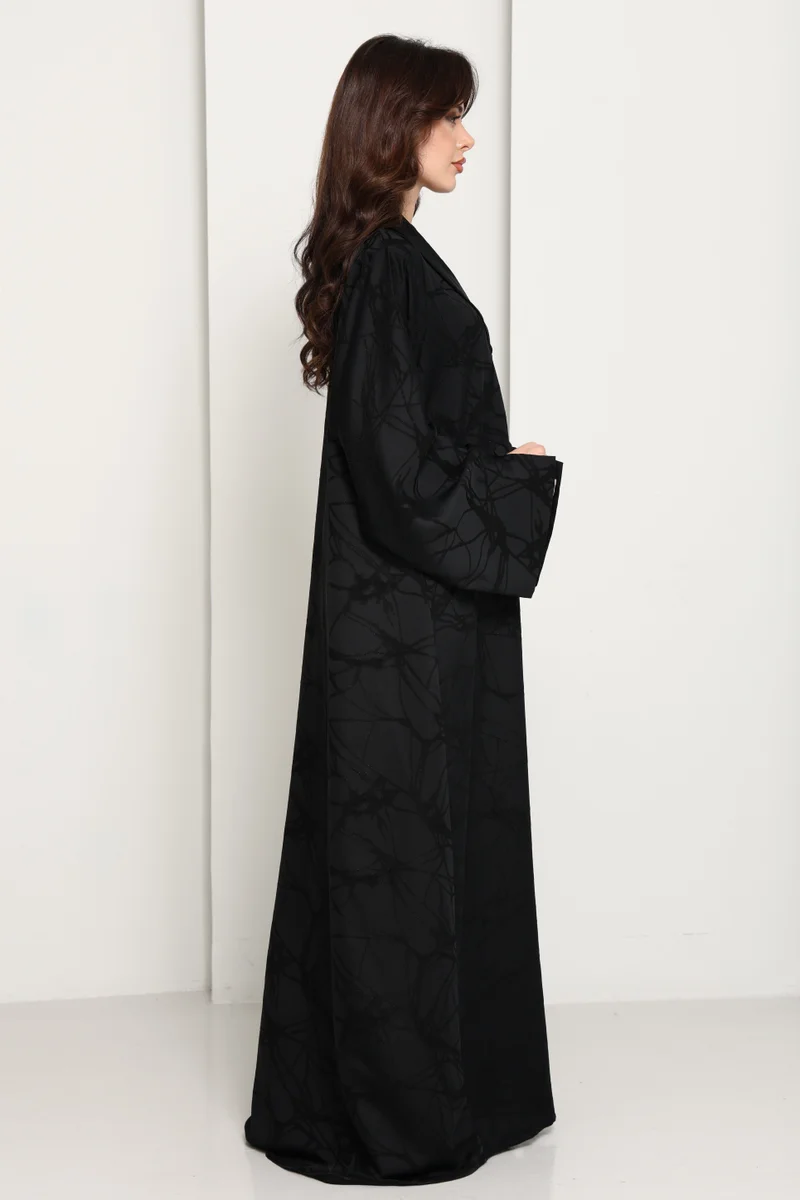 أم سكوير فاشن The Executive Jacquard And Structured Blazer-Collar Abaya in Jet Black