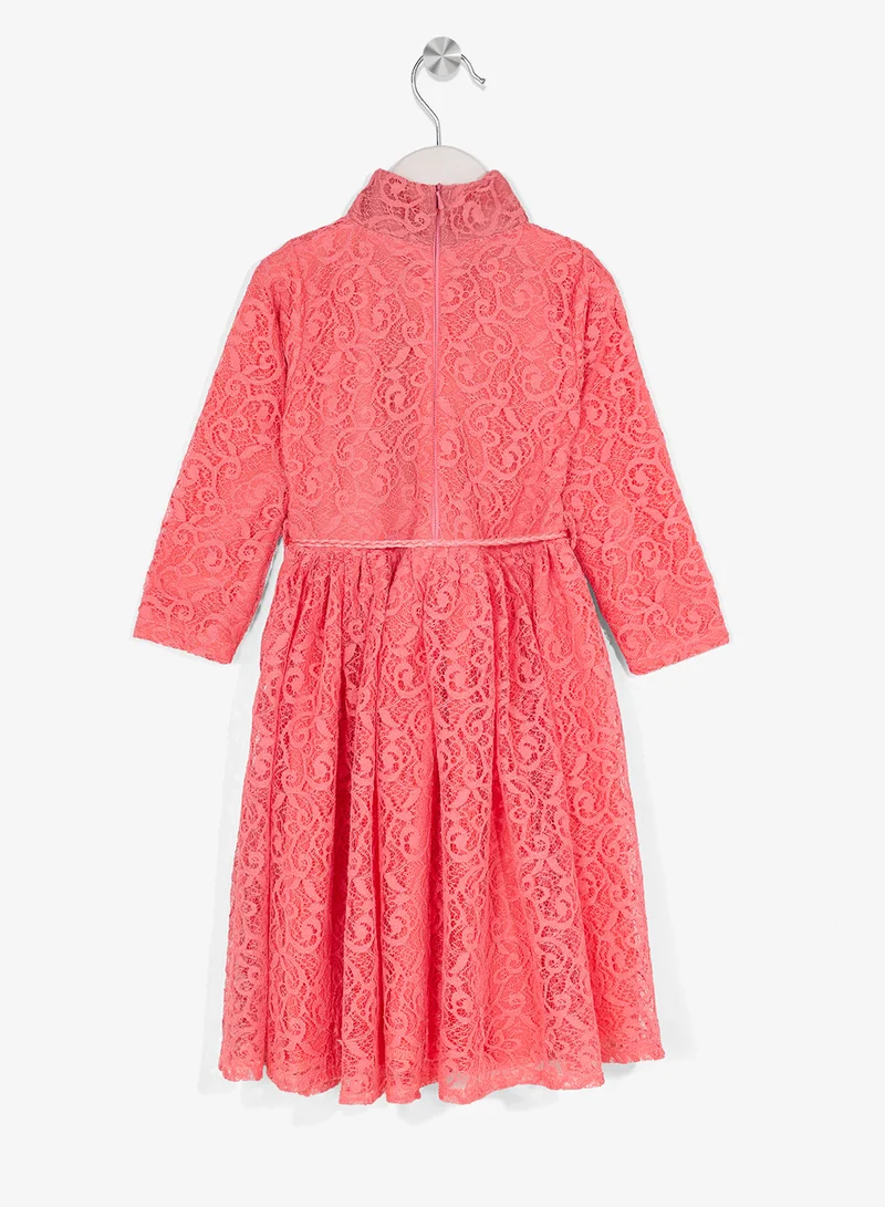 ليتل جولدن ابل فستان دانتيل بشراريب