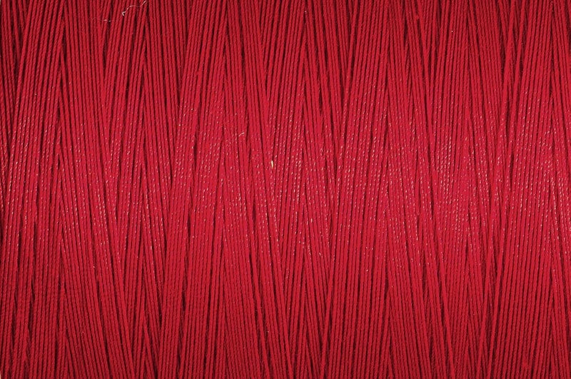 Gutermann Natural Cotton Thread Solids 876yd, Red