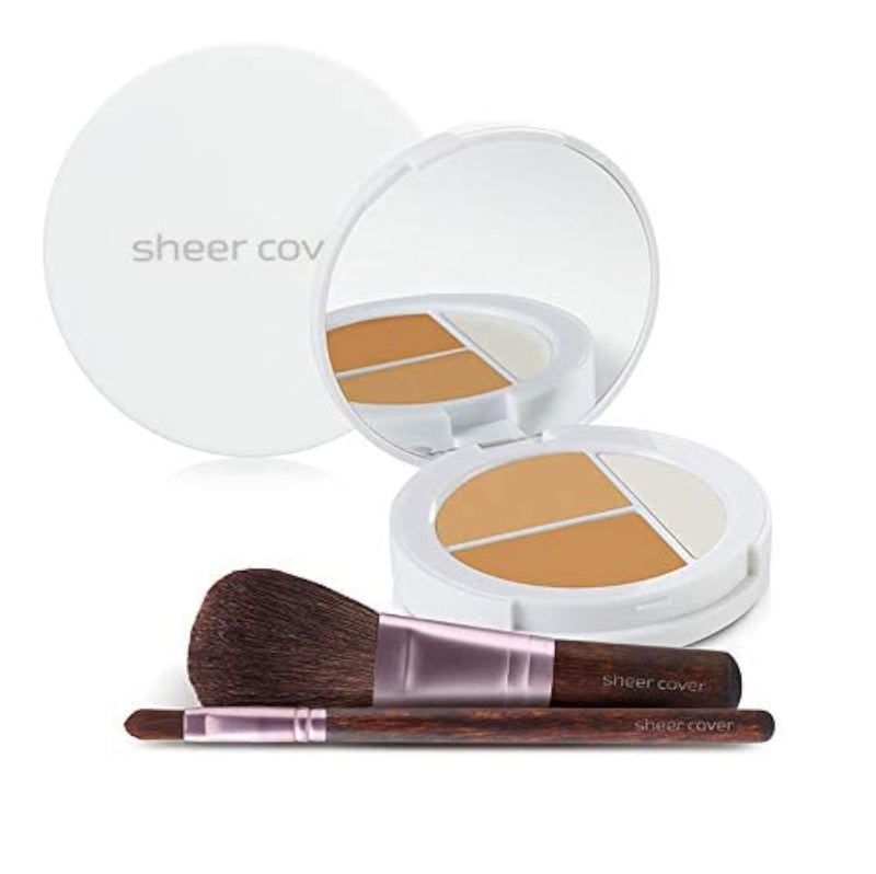 Sheer Cover â€“ Flawless Face Kit â€“ Perfect Shade Mineral Foundation â€“ Conceal & Brighten Highlight Trio â€“ with FREE Foundation Brush and Concealer Brush â€“ Tan Shade â€“ 4 Pieces - Image 1