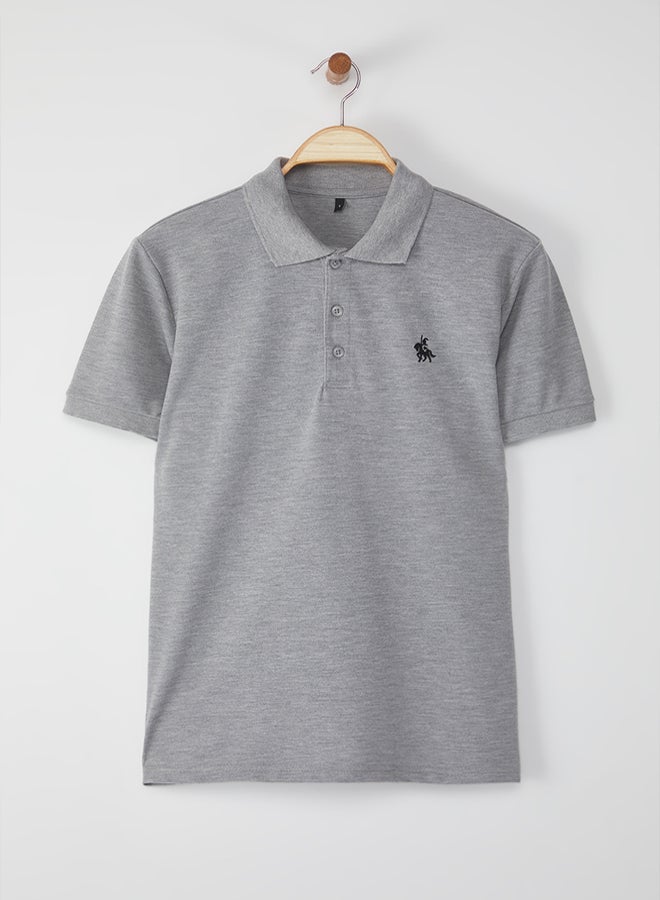trendyol Gray Regular/Normal Cut Horse Embroidery Detail 100% Cotton Polo Neck TShirt - Image 3