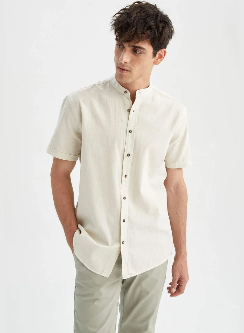 DeFacto Modern Fit Judge Collar Short Sleeve Shirt