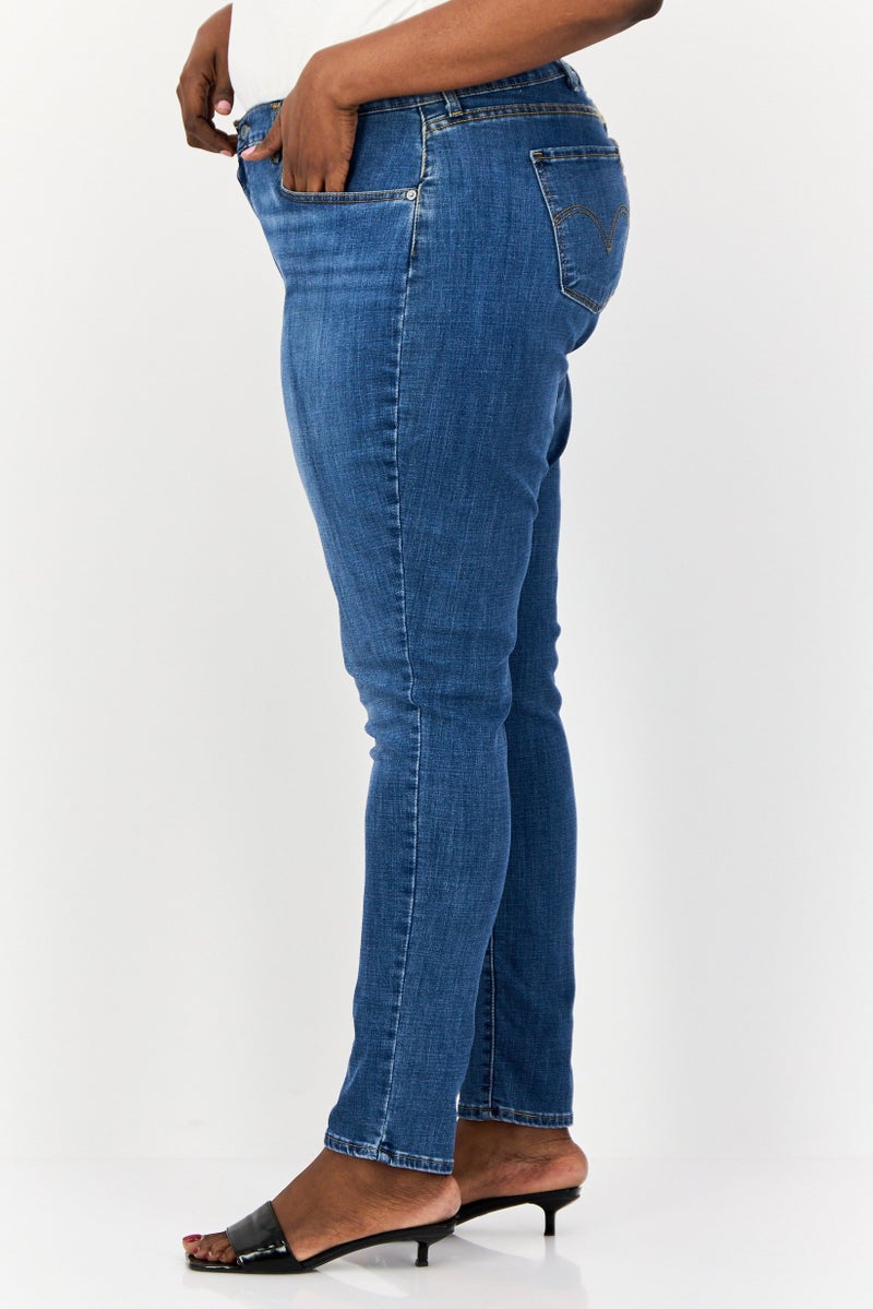 Levi's Women Curvy Skinny Fit Washed Denim Jeans, Blue  - Image 2