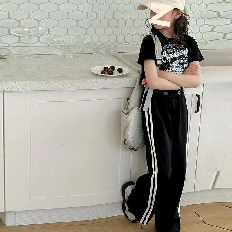 Girls summer straight leg pants suit 2024 new big childrens fashionable short T-shirt pants this two-piece suit tide Black 