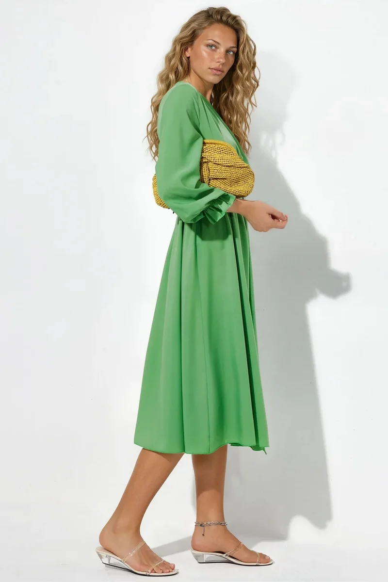جينيفر Belted Wrap Midi Dress