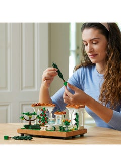 LEGO LEGO Icons Fountain Garden 10359 Building Set (1302 Pieces)  - Image 3